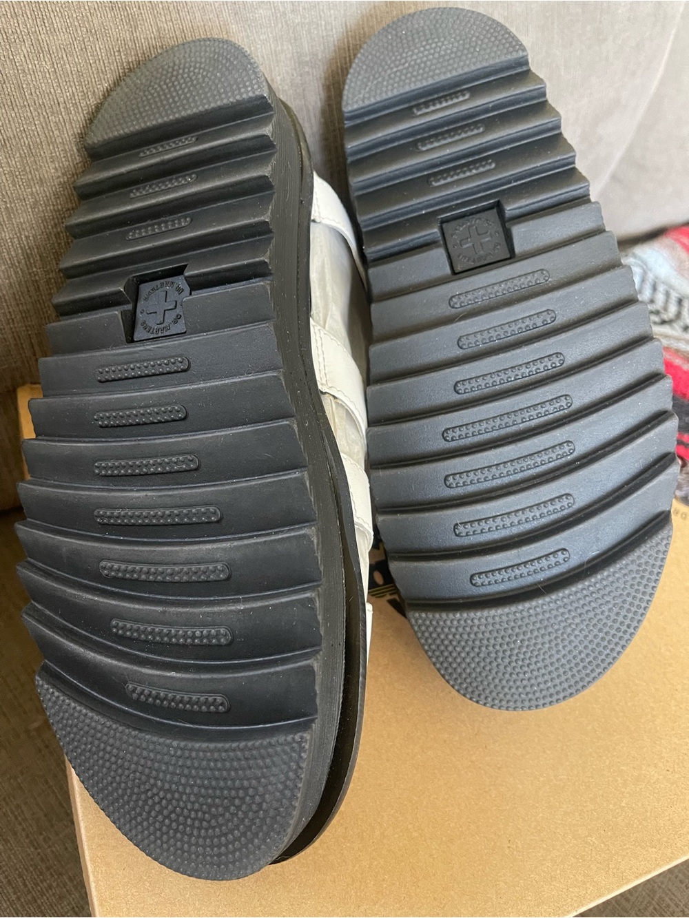 New Dr. Martens Blaire White Hydro Leather Sandals - Picture 9 of 11